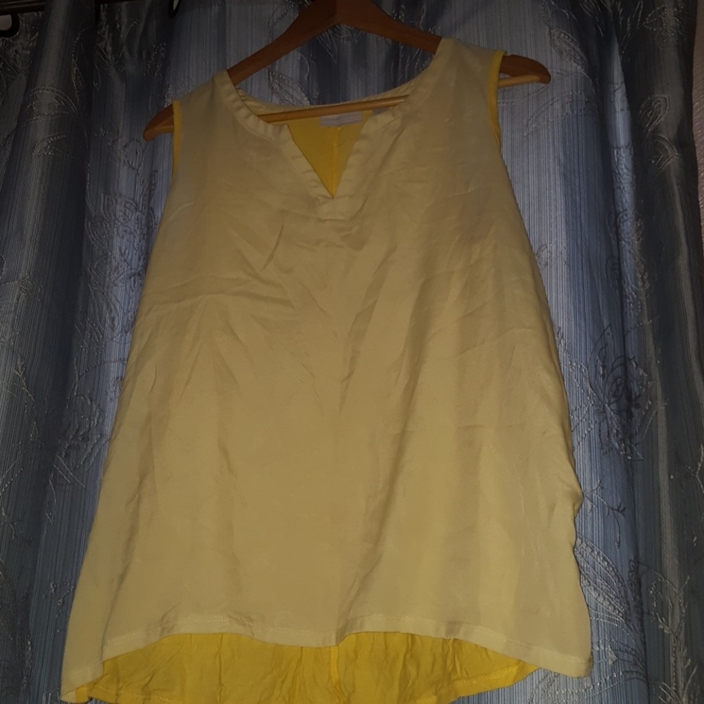 New York & CO yellow blouse